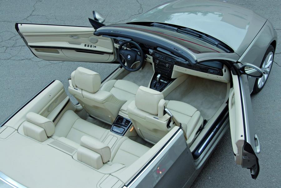  BMW 3-Series Convertible 2007 года  (фото 104 из 239)